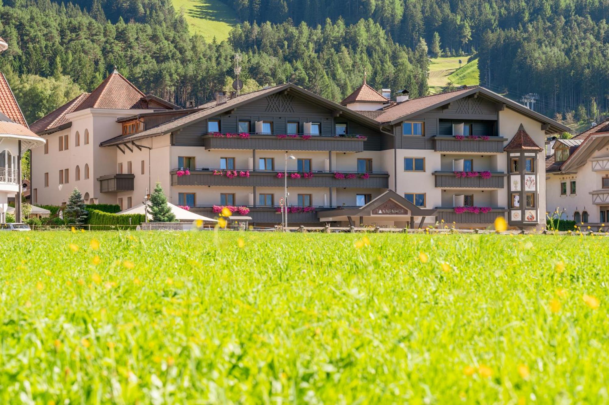 Hotel Tannenhof Brunico Extérieur photo